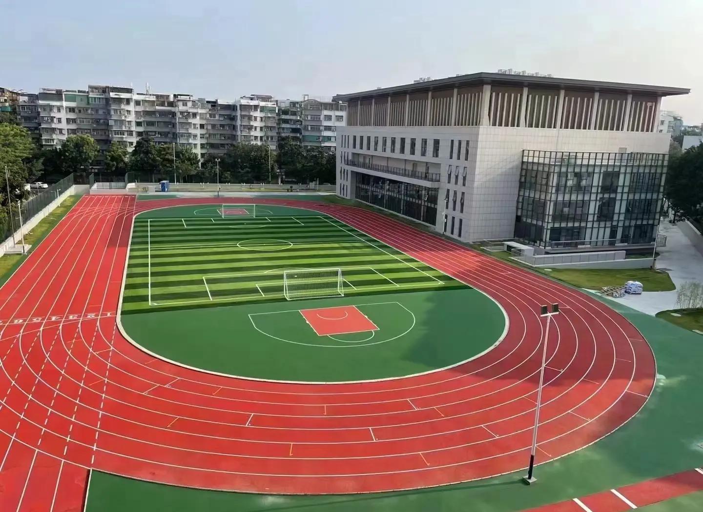 滁州市橡胶跑道塑胶篮球场 - 价格